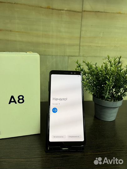 Samsung Galaxy A8 (2018), 4/32 ГБ