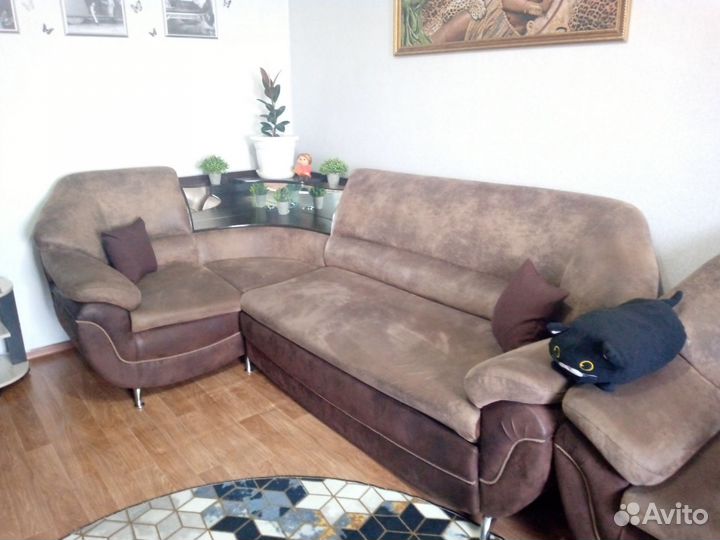 Угловой диван