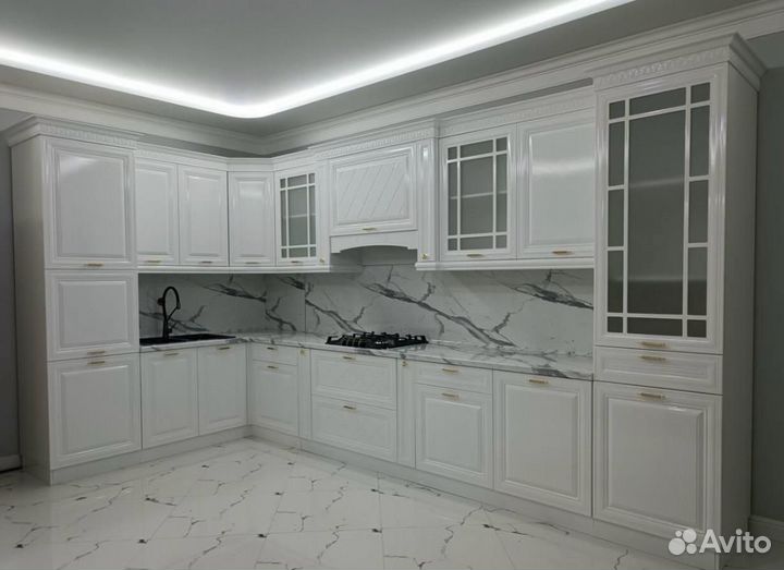 Кухонная гарнитура