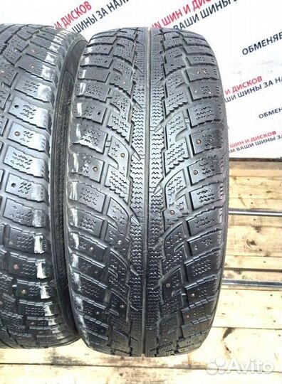 Kumho I'Zen Stud Snow KW11 225/60 R17 W