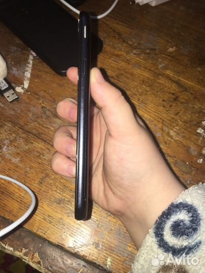 Samsung Galaxy J3 (2017), 2/16 ГБ