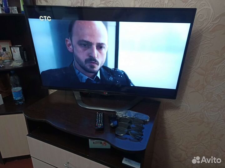 Телевизор 42 дюйма smart 3d