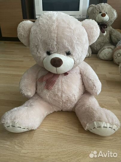 Плюшевый медведь