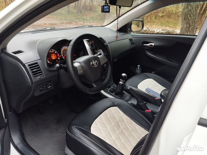Toyota Corolla 1.6 МТ, 2011, 202 000 км