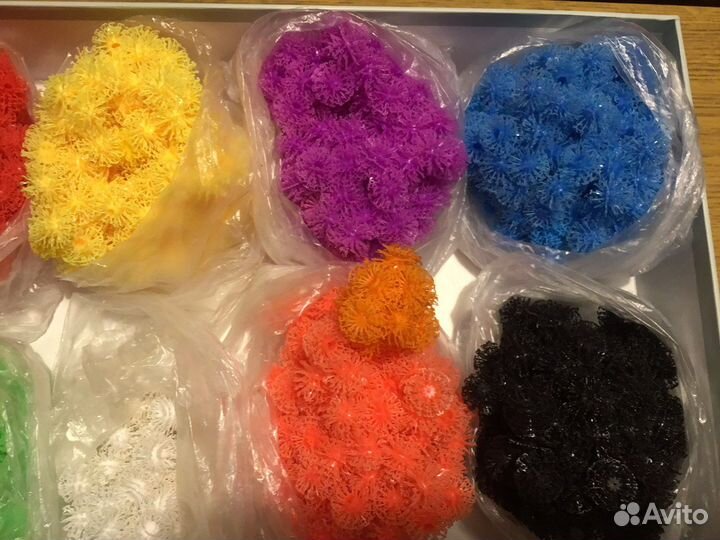 Конструктор - липучка. Вязкие шарики