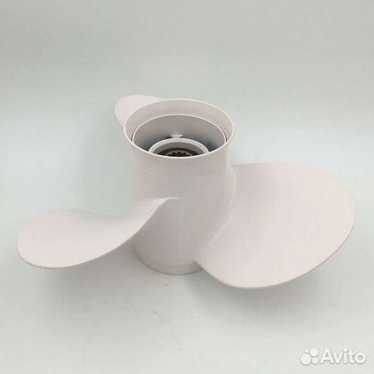 Винт гребной Yamaha 25-60 /шаг 13 (11-1/8х13-G)