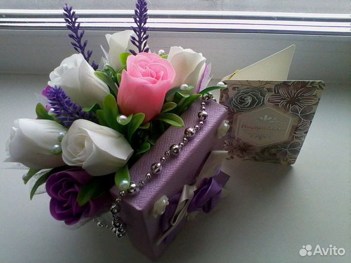 Подарок из мыльных роз