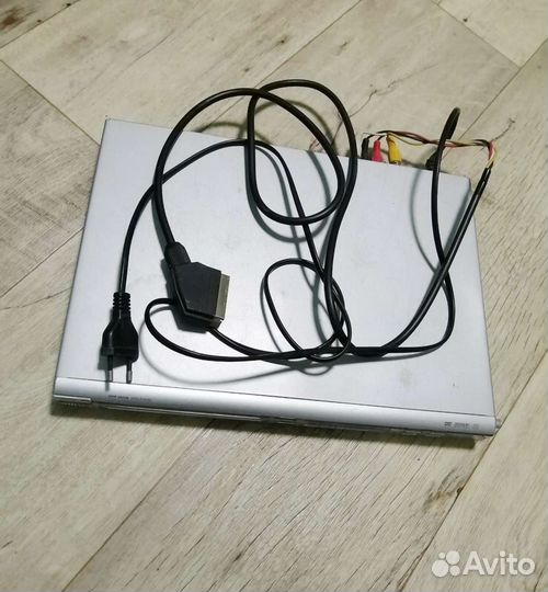 DVD плеер philips