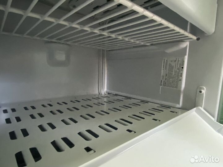 Морозильник indesit