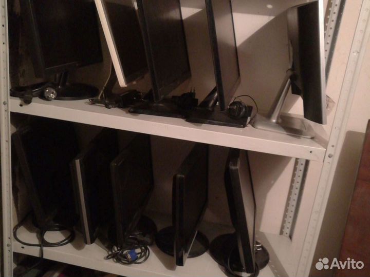 Монитор -лос.-17.4F