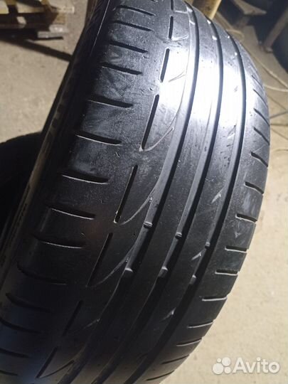 Bridgestone Potenza S001 235/45 R19