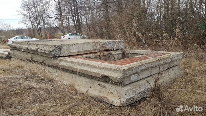 Бетонные плиты стеновые с окнами