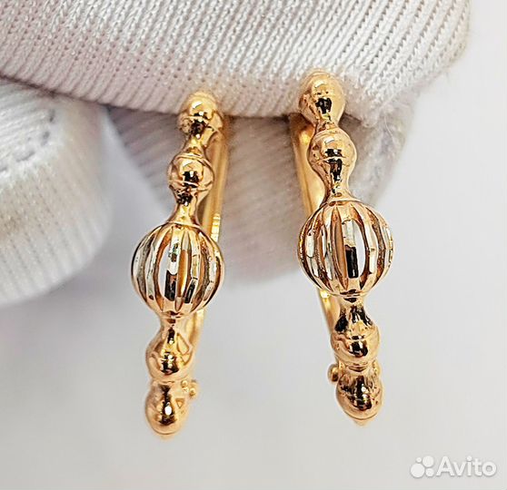 Золотые серьги