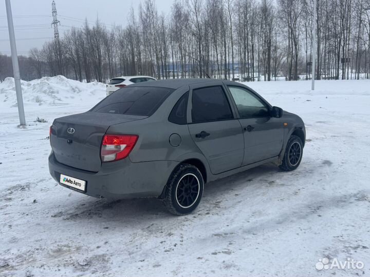 LADA Granta 1.6 AT, 2013, 150 000 км