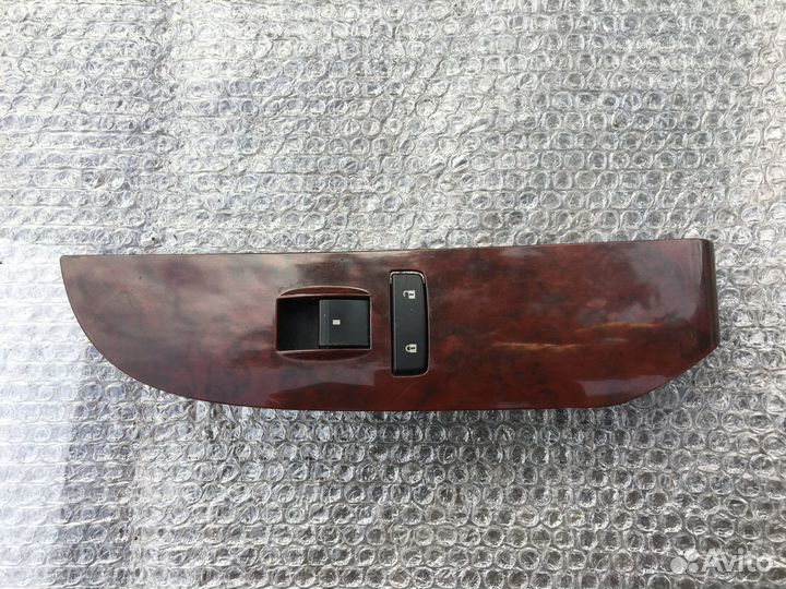 Кнопки правой двери Escalade 06-14