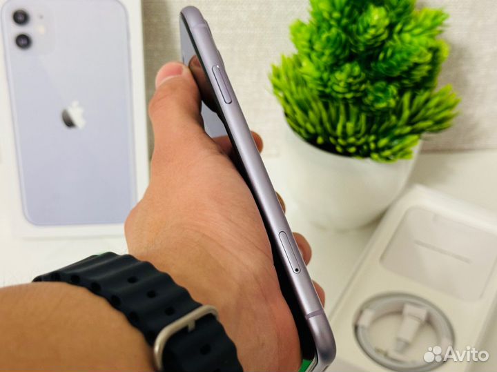 iPhone 11, 128 ГБ
