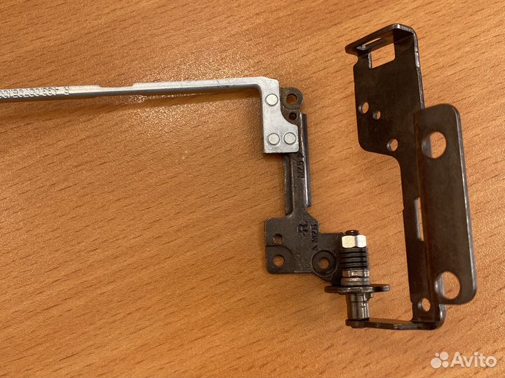 Петли для ноутбука HP 17-ak / 17-bs / 17-bs012ur