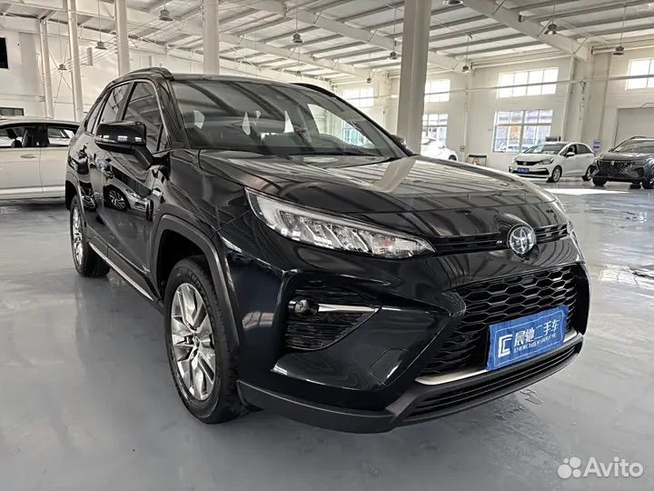 Toyota Wildlander 2.5 CVT, 2021, 28 000 км