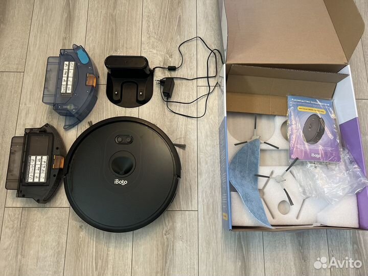 Робот пылесос моющий IBoto SMART c820w Aqua