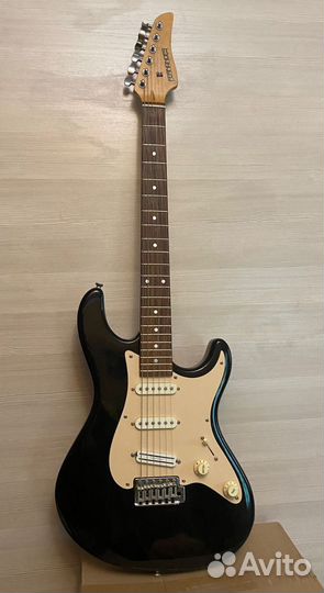 Электрогитара