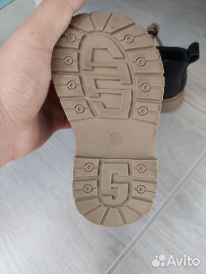 Ботинки детские