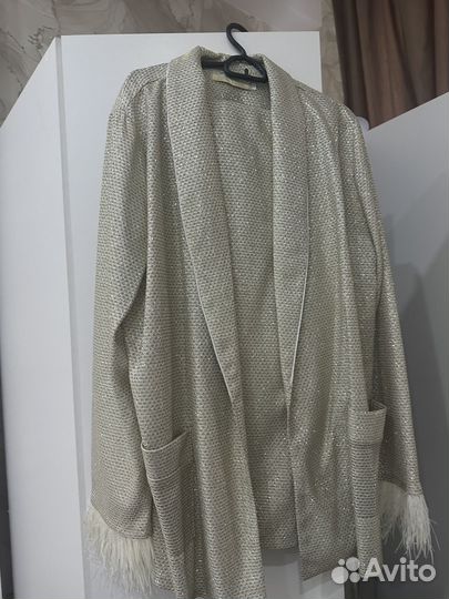 Костюм праздничный