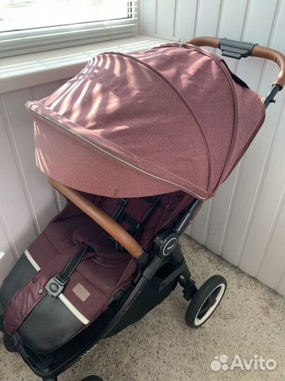 Прогулочная коляска urban