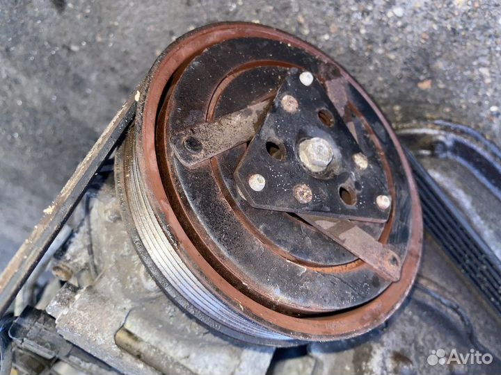 Компрессор кондиционера QR20DE Nissan Primera P12