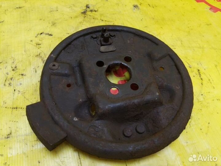 Щит опорный Chrysler Pt-Cruiser 2.4 EDZ 2001