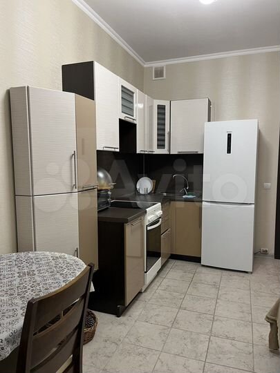 1-к. квартира, 42 м², 4/5 эт.