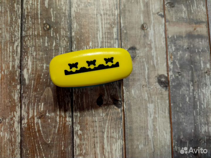 Фигурный дырокол бабочки