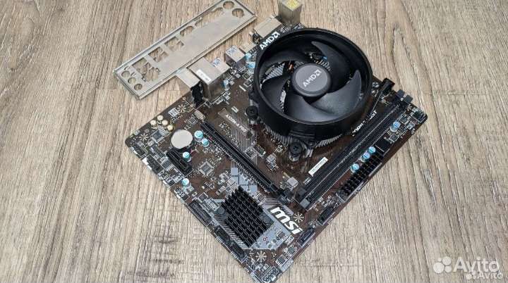 Процессор AMD Ryzen 5 2600 и материнска плата