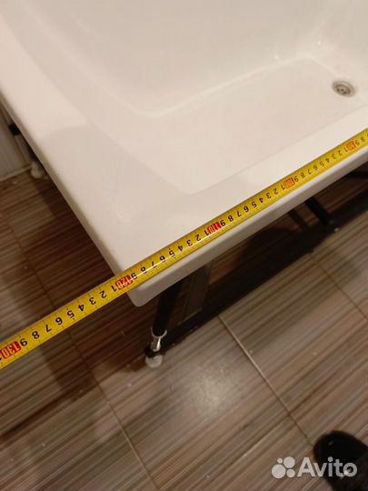 Ванна акриловая 120х70