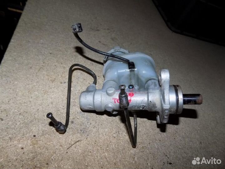 Цилиндр тормозной главный RIO 2000-2004