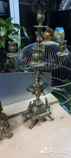 Подсвечники с часами