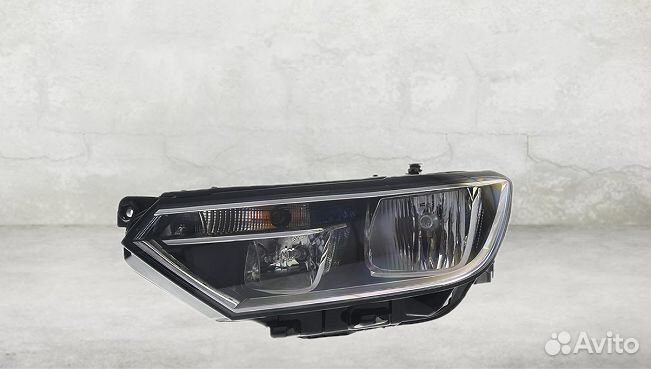 Passat 15 Фара левая с регулировочным мотором (Depo)
