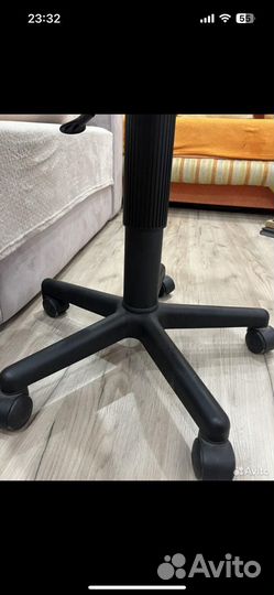 Компьютерное кресло