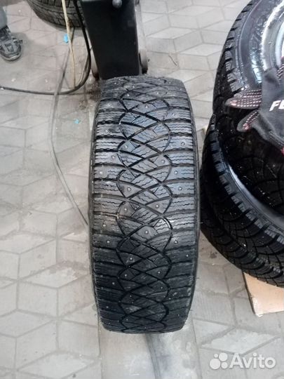 Advenza Coverer AC696 16/65 R16