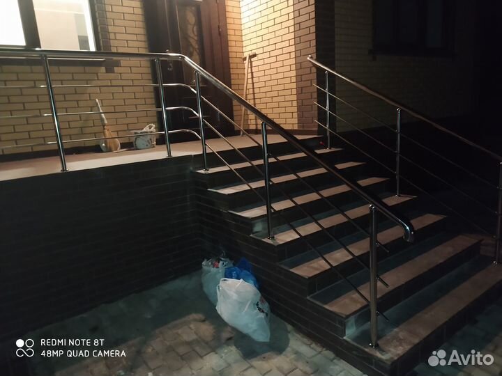 Поручни для лестниц