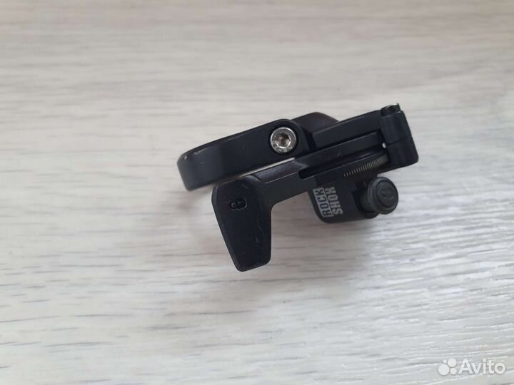 Манетка блокировки вилки Rock Shox Poploc