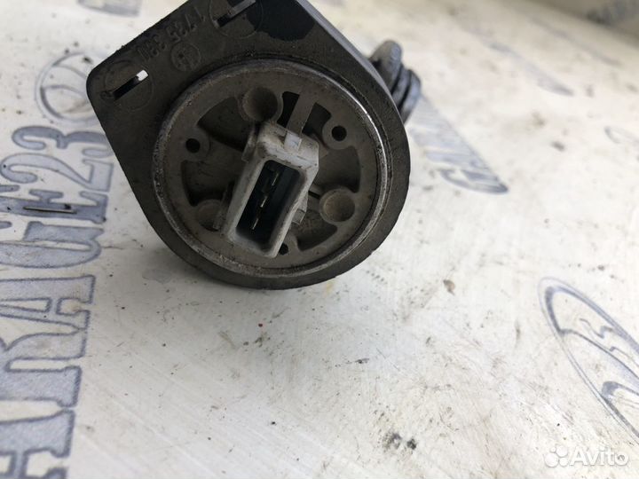 Датчик холостого хода бмв 1744713 Бмв 5 е39