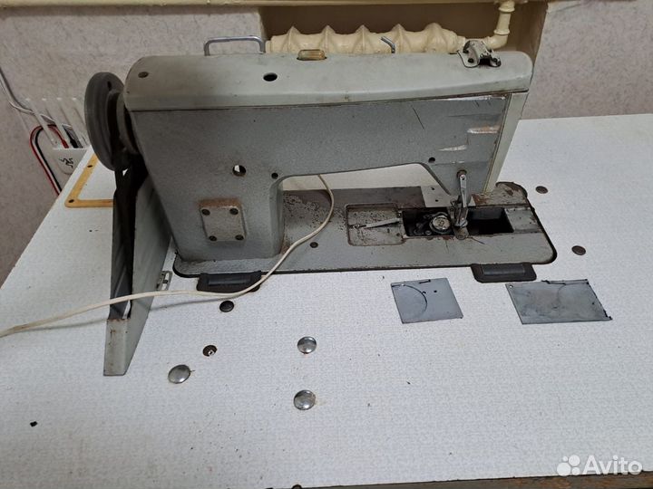 Промышленная швейная машина