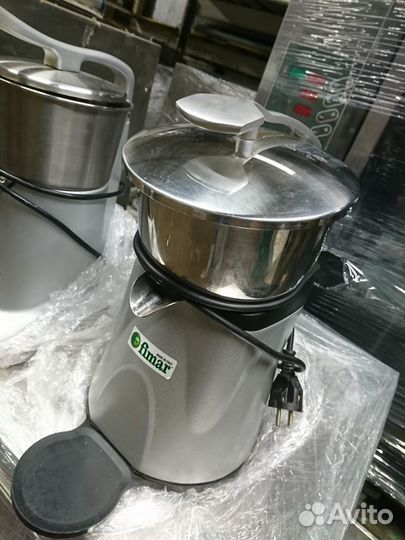 Соковыжималка для цитрусовых SPL235M Fimar