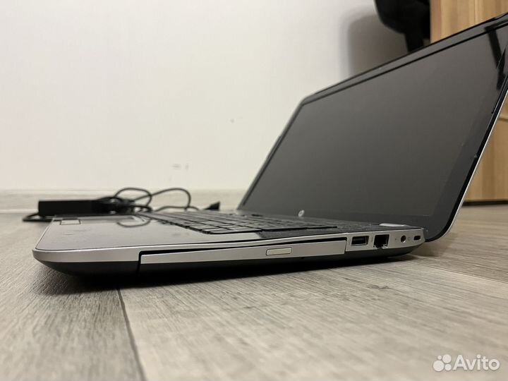 Ноутбук HP pavilion 17