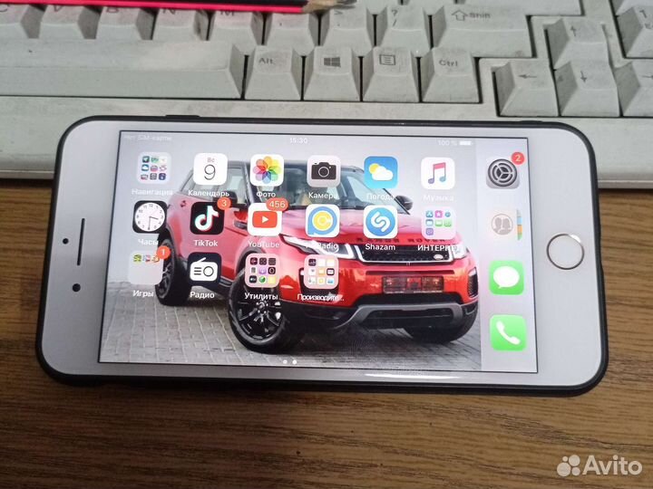 Телефон iPhone