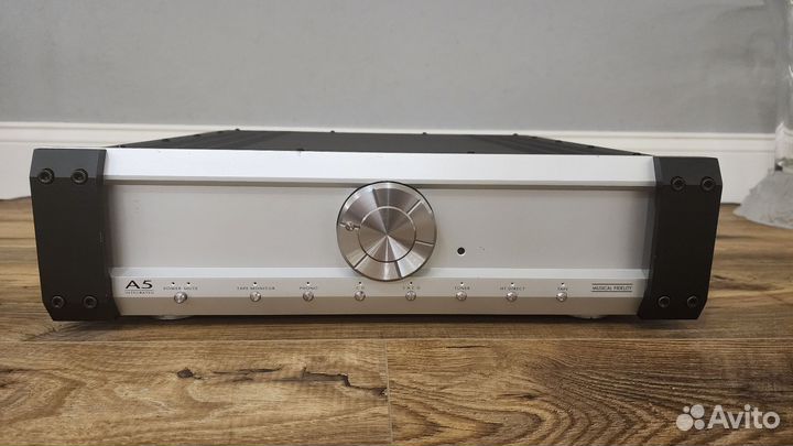 Musical fidelity a-5 int