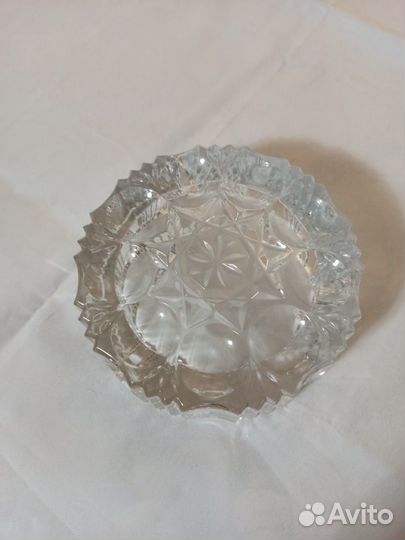 Хрустальная пепельница