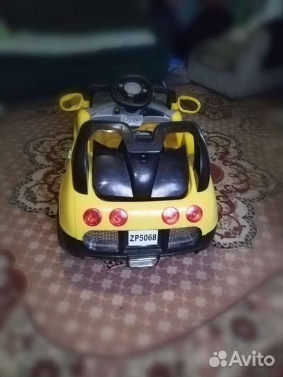 Детский электромобиль bugatti