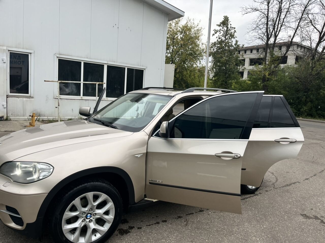 BMW X5: фото владельца