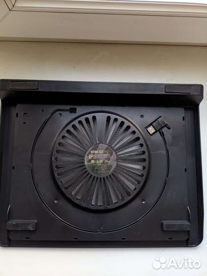 Подставка с охлаждением для ноутбука